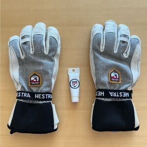 Hestra unisex gloves. Worn once. Size 9